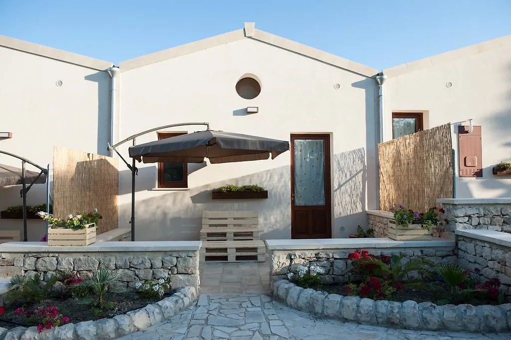 I 5 Sensi Villa Marina di Modica Italy